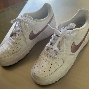 Nike Air Force 1  White/ Pink Glaze  6Y